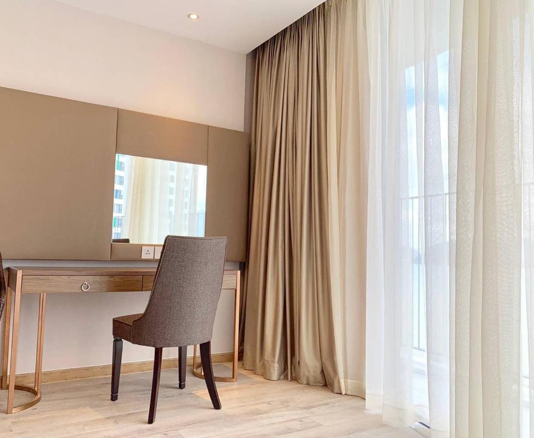 Panorama Ocean View Luxury Apartment Нячанг Екстер'єр фото