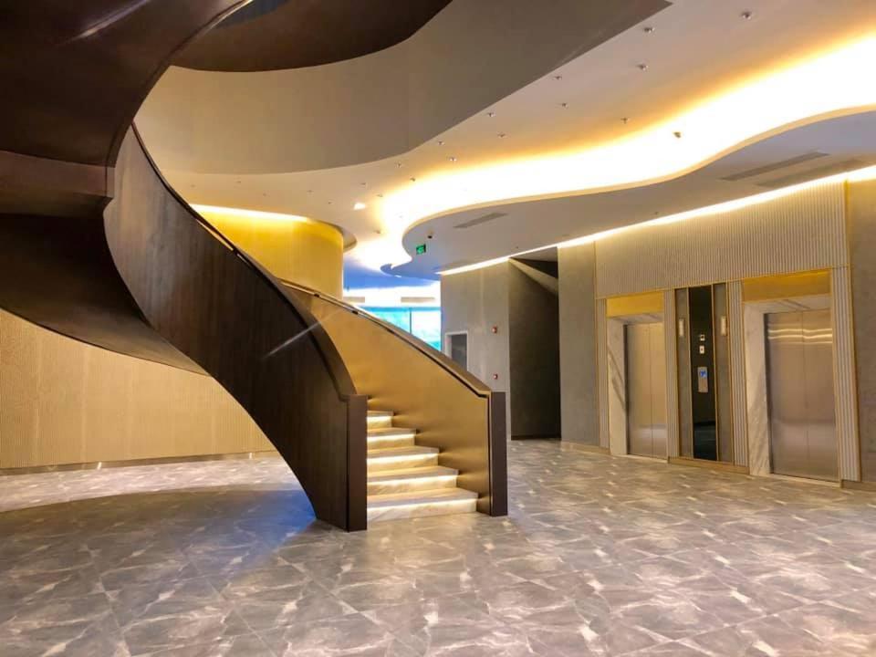 Panorama Ocean View Luxury Apartment Нячанг Екстер'єр фото