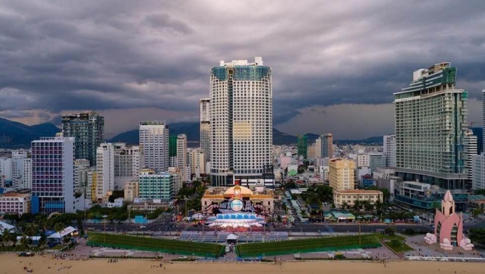 Panorama Ocean View Luxury Apartment Нячанг Екстер'єр фото